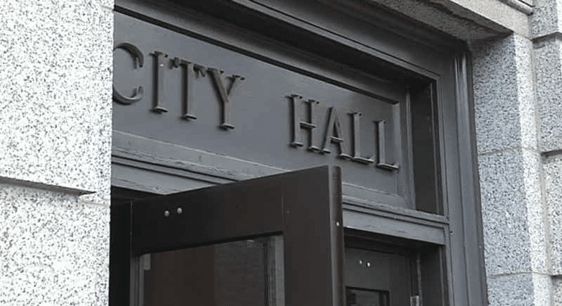 27 people have applied for an opening on the Duluth City Council.