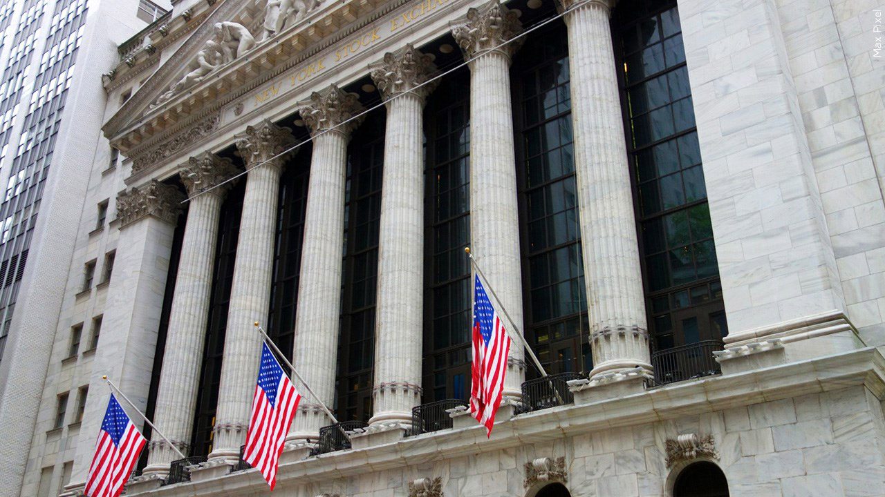 Photo of pillars outside the New York Stock Exchange.