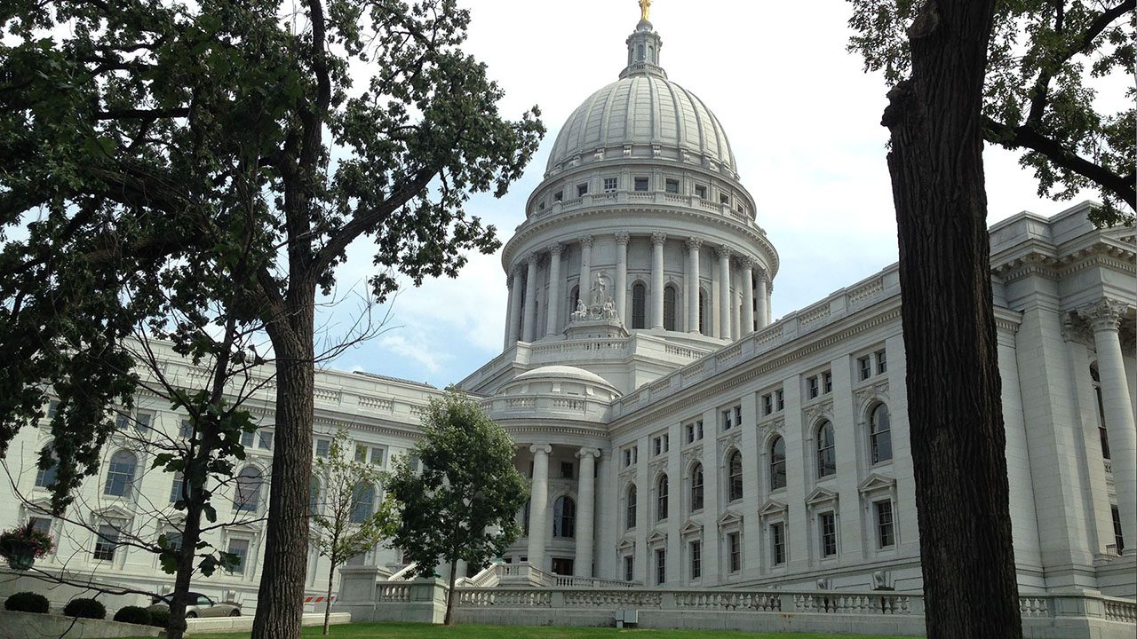 A view of the courtyard outside the Wisconsin capitol.