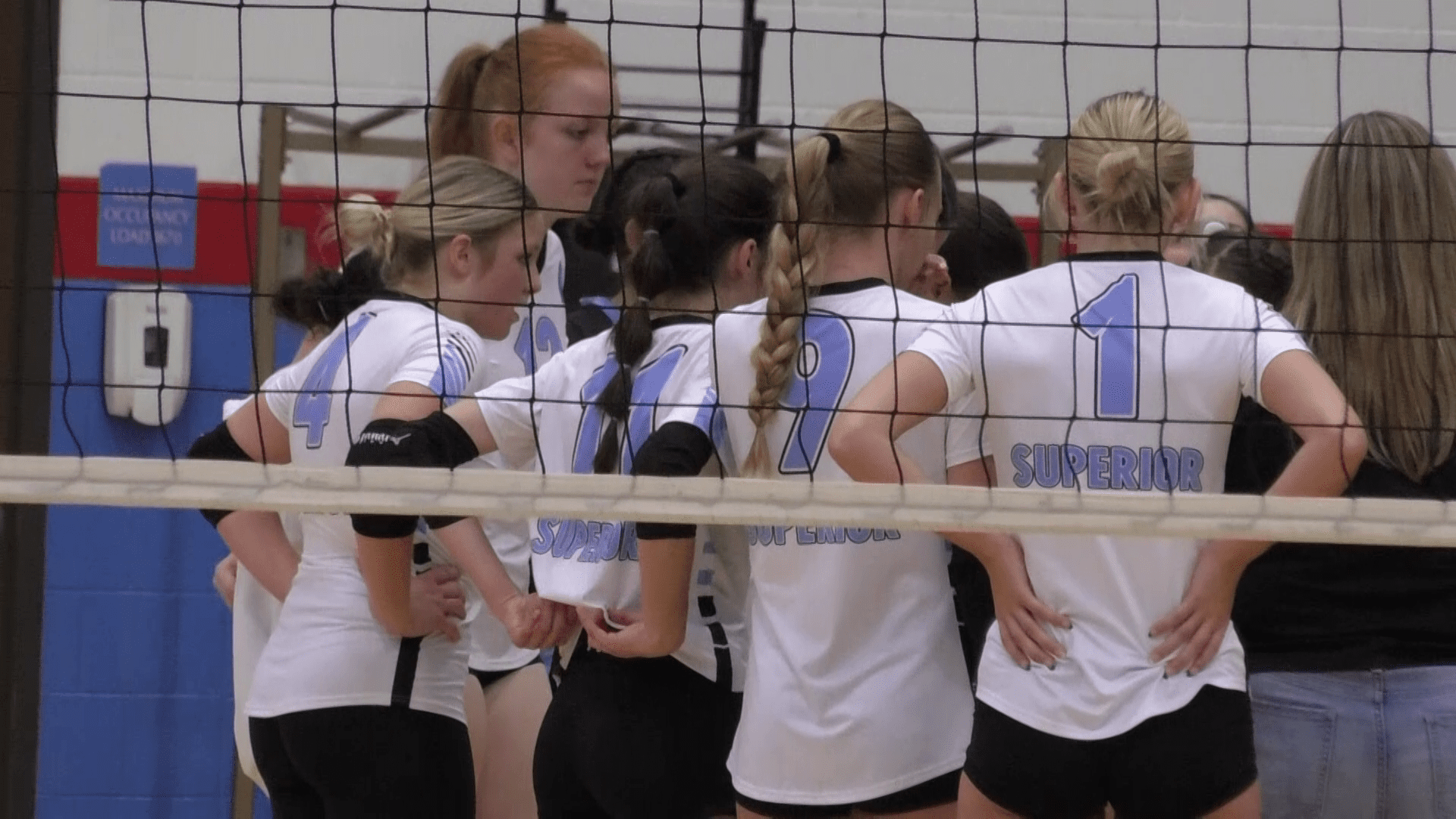 Superior volleyball tops Proctor to earn fourth straight win