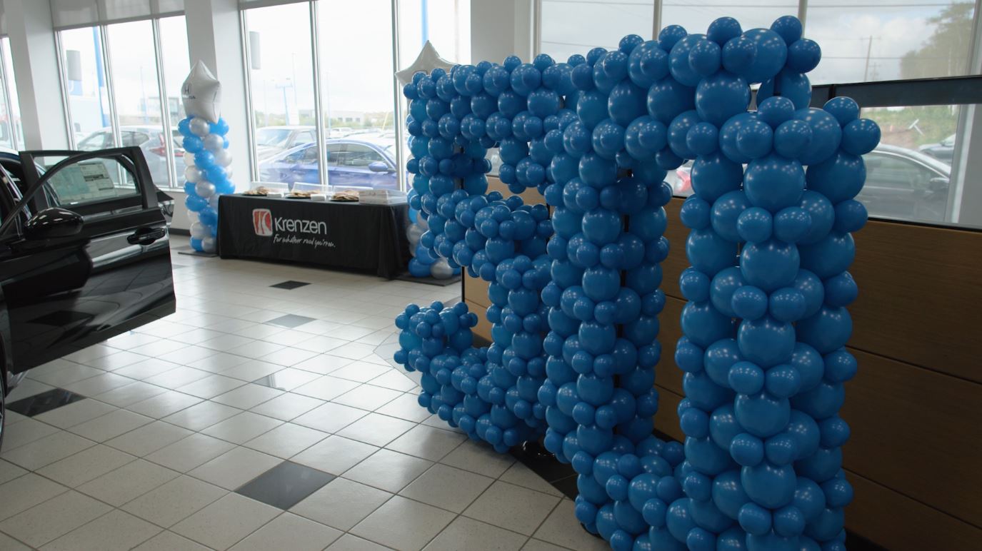 A balloon "50" in Krenzen's lobby