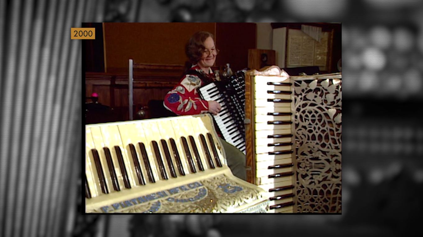 The World of Accordions in 2000