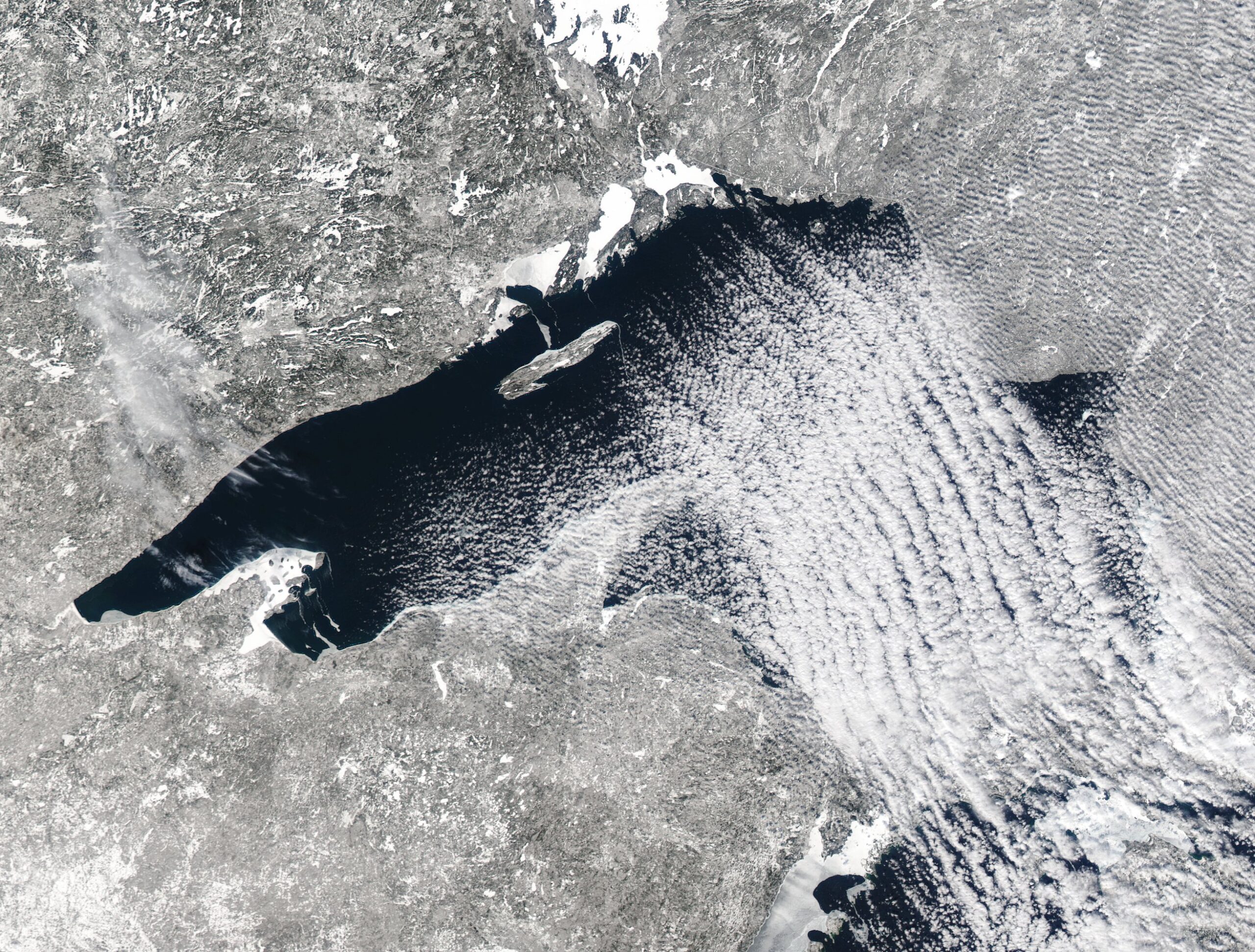 Satellite image of lake effect snow bands on Lake Superior