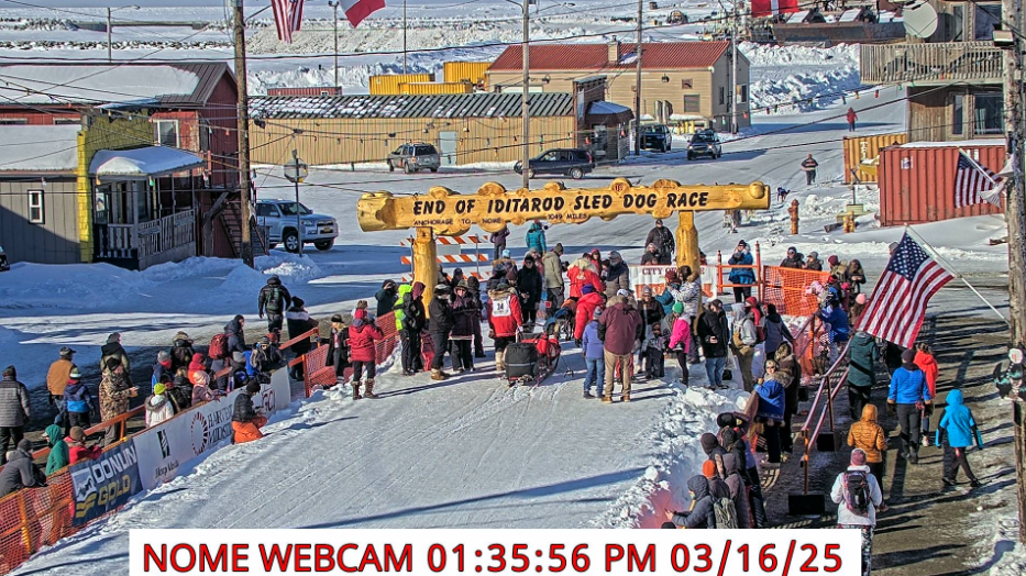 Duluthian Emily Ford completed her first Iditarod on Sunday afternoon (Photo from visitnome.com).